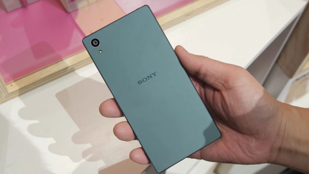 Xperia Z5 and Z5 Compact-1